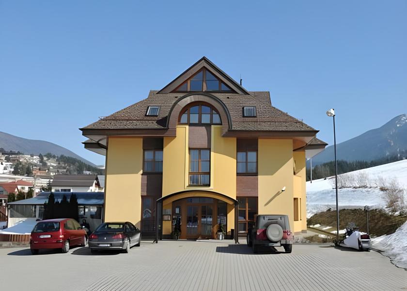  Terchova exterior view