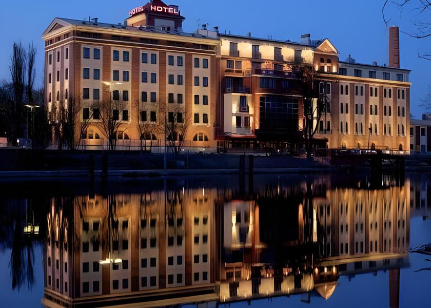 Kuyavian-Pomeranian Voivodeship Bydgoszcz exterior view