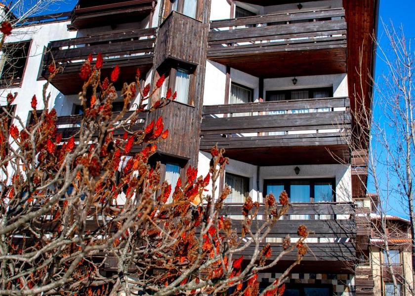  Bansko exterior view