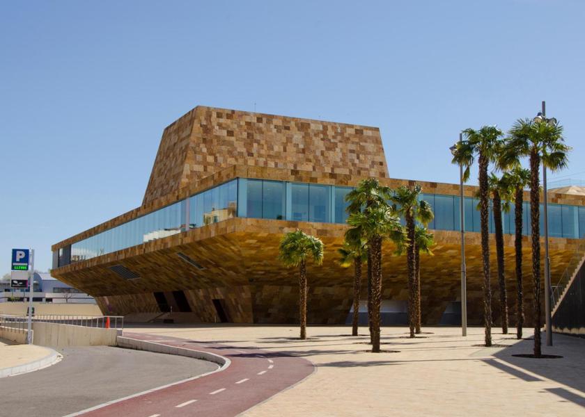 Catalonia Lleida facilities