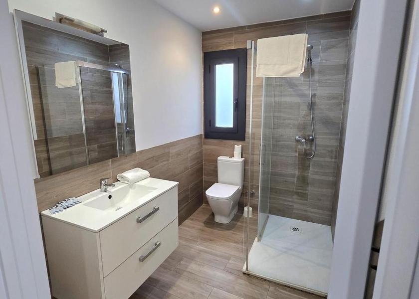 Catalonia Lleida bathroom