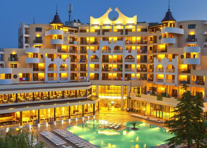 Burgas Nessebar entrance