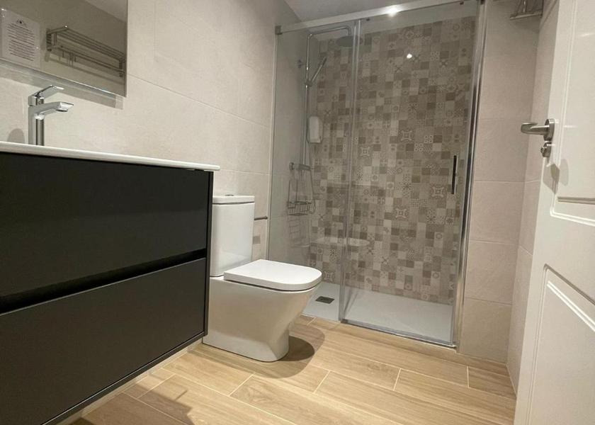 Basque Country Laguardia Premium Quadruple Room
