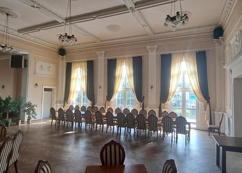 meeting room / ballrooms