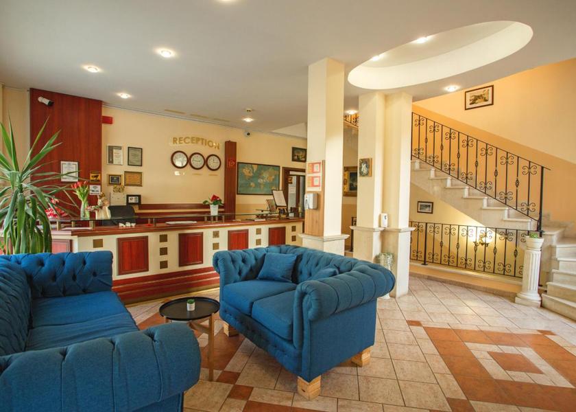  Balchik lobby