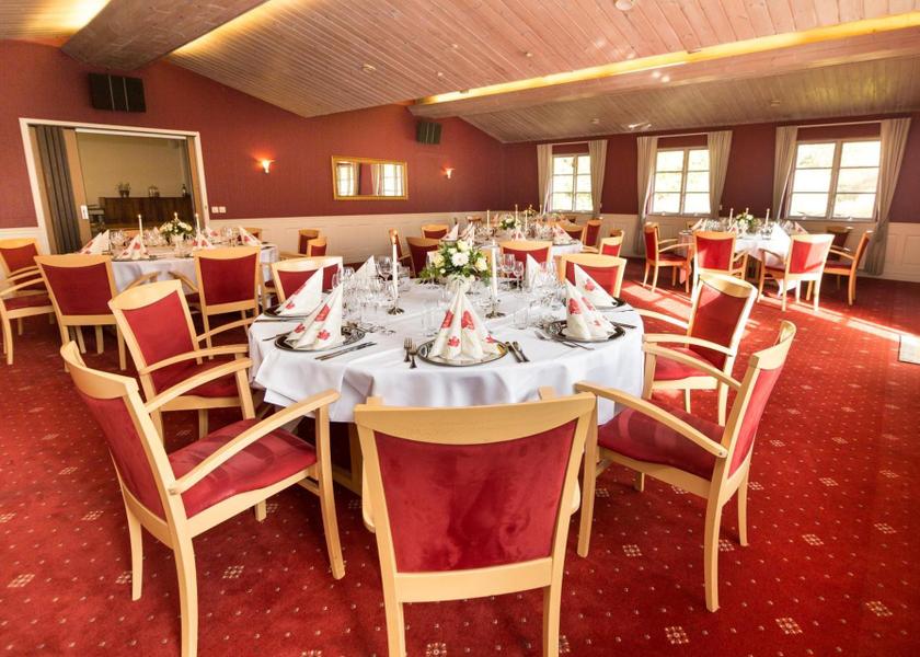 banquet hall