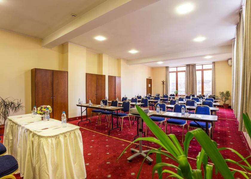 meeting room / ballrooms