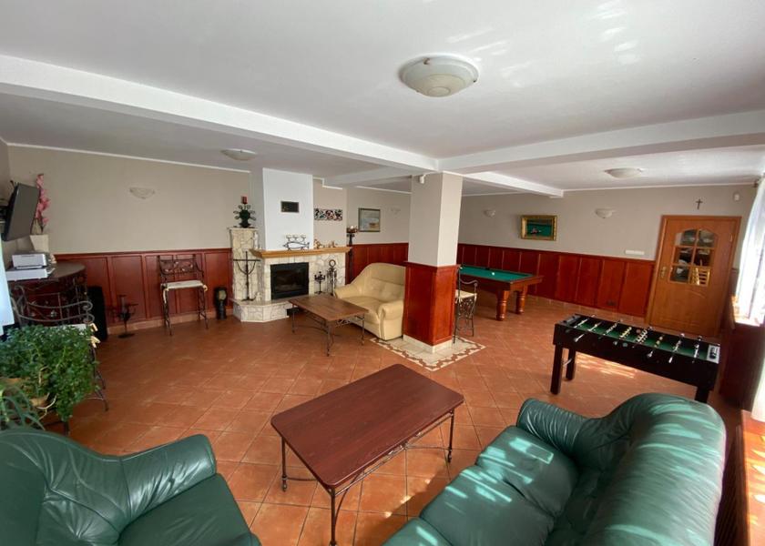 Pomeranian Voivodeship Wejherowo shared lounge/tv area