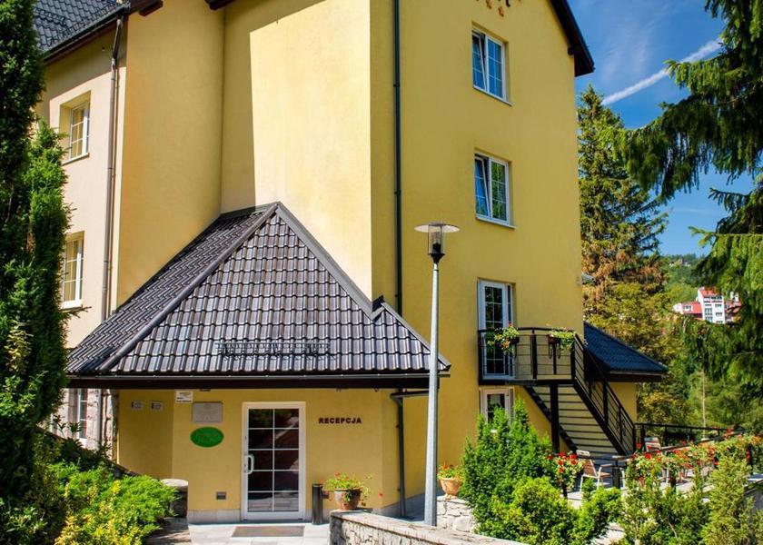 Lower Silesian Voivodeship Karpacz entrance