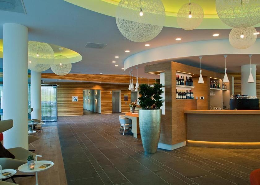 North Brabant Uden lobby