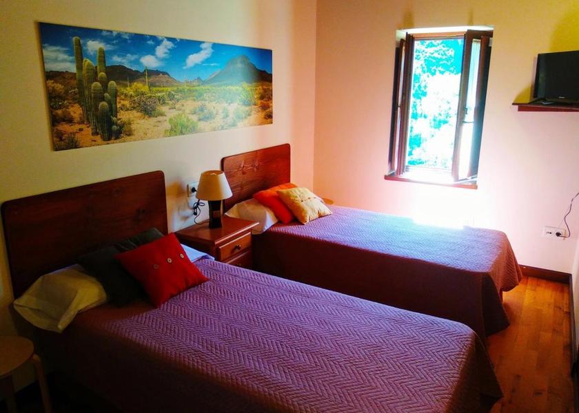 Asturias Parres Twin Room with Mountain View