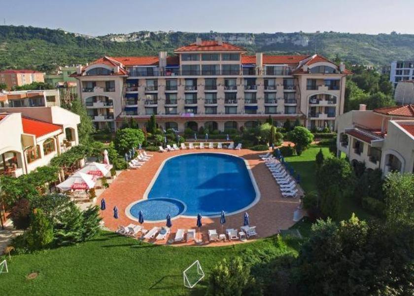  Kavarna exterior view