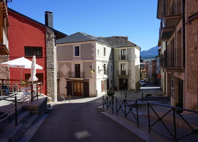 Catalonia Bellver de Cerdanya entrance