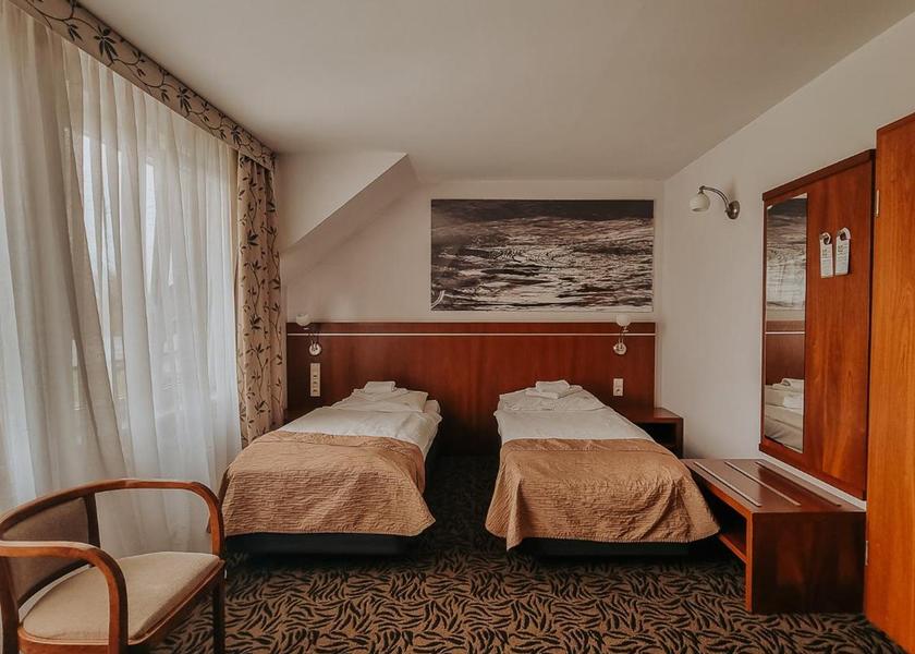 Lower Silesian Voivodeship Katy Wroclawskie Twin/Double Room