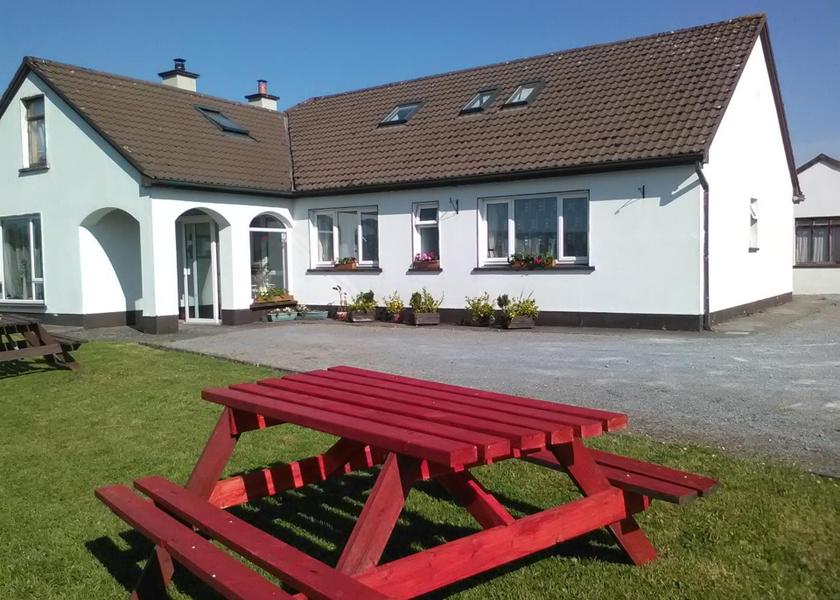 Clare (county) Lisdoonvarna entrance