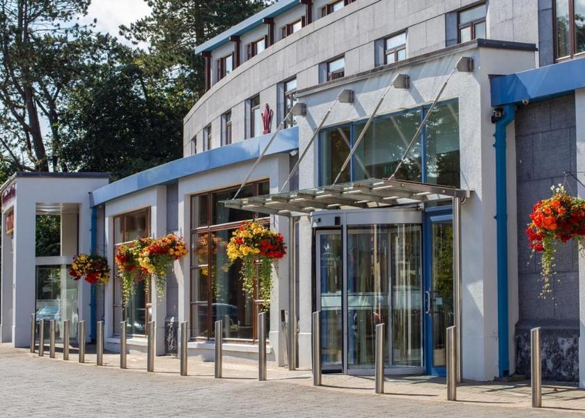 Offaly (county) Tullamore exterior view