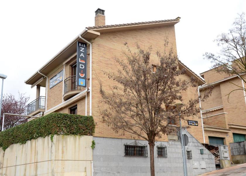Navarre Estella nearby attraction