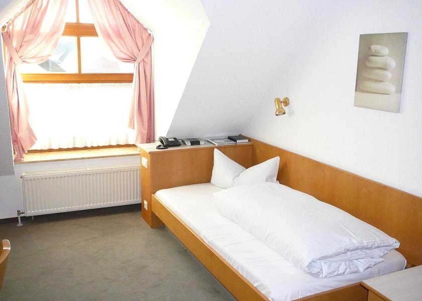 Bavaria Neu-Ulm Standard Single Room