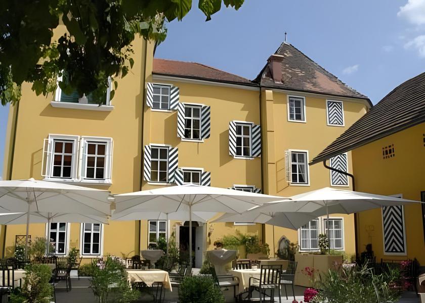 Styria Ehrenhausen an der Weinstraße exterior view