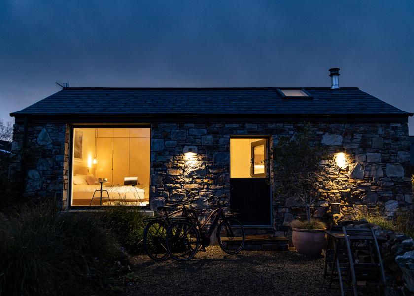 Galway (county) Clifden Hotel Exterior