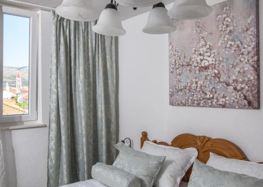 Split-Dalmatia Trogir Double Room with Extra Bed