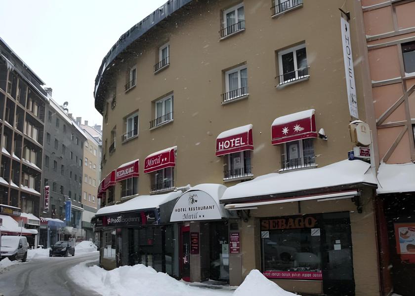 Encamp Pas de la Casa exterior view