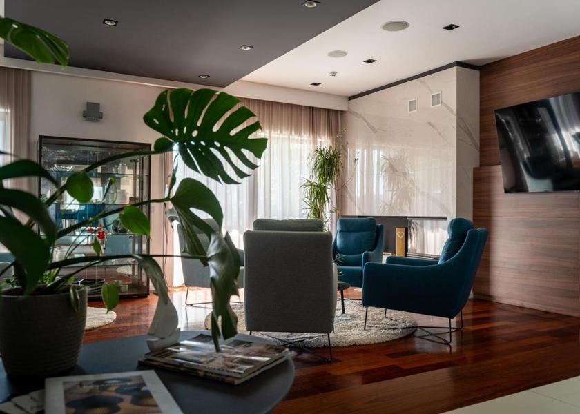 Istria County Rovinj shared lounge/tv area