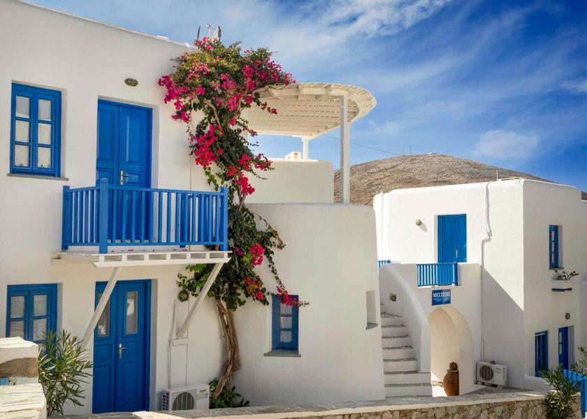 South Aegean Folegandros entrance