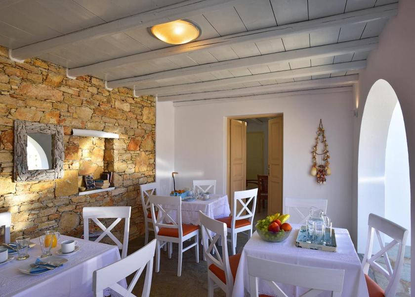 South Aegean Folegandros restaurant