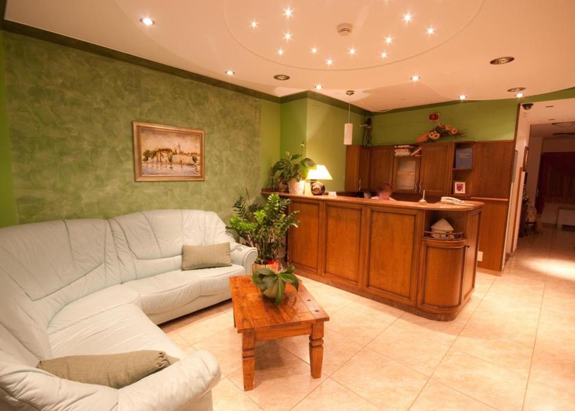 Istria County Novigrad lobby