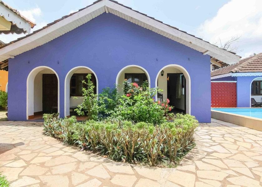 Goa Baga Hotel Exterior