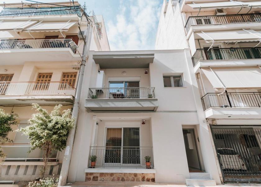 Attica Piraeus balcony/terrace