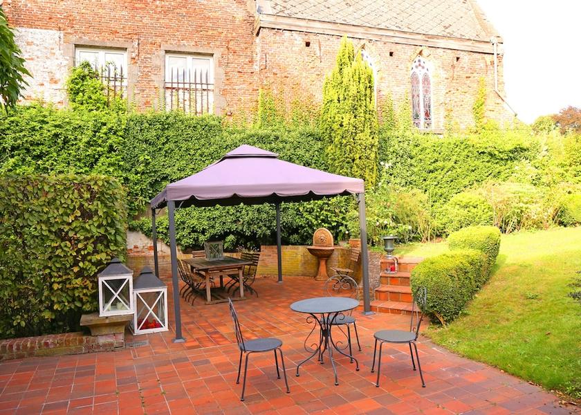 Walloon Region Soignies Terrace/patio