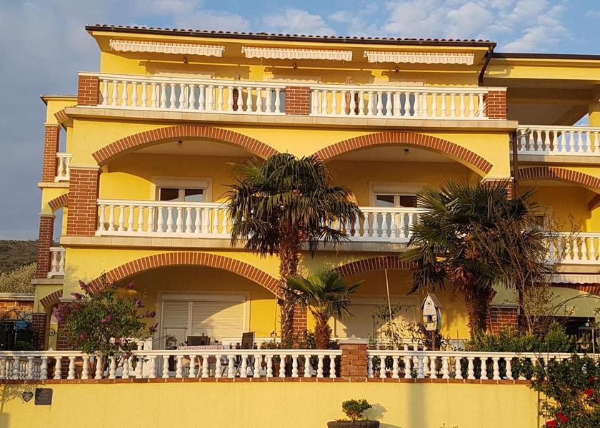 Primorje-Gorski Kotar Novi Vinodolski balcony/terrace