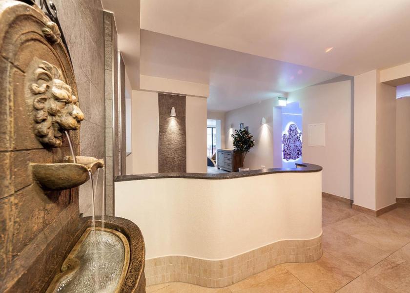 Rhineland-Palatinate Bernkastel-Kues lobby