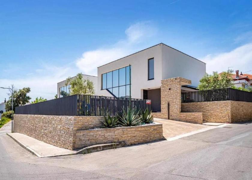 Primorje-Gorski Rab exterior view