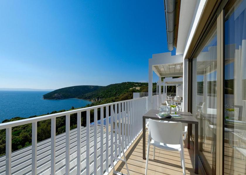 Primorje-Gorski Rab Double Room with Balcony and Sea View