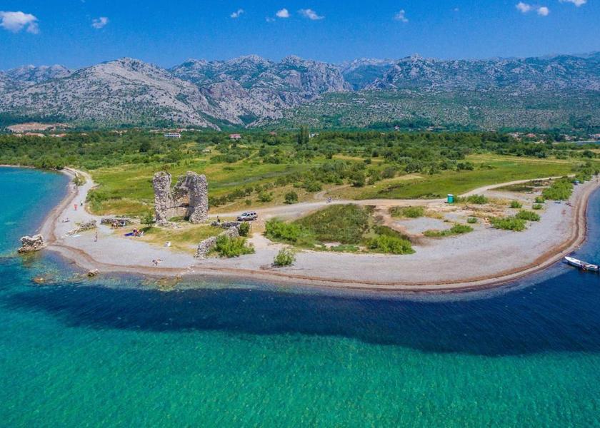 Zadar Starigrad beach