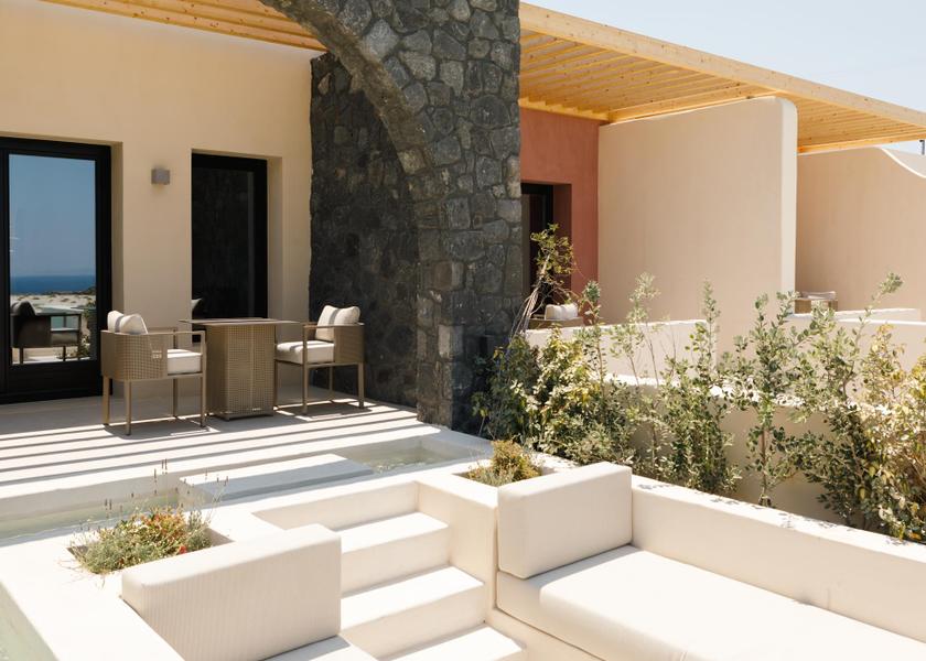  Santorini Public Areas