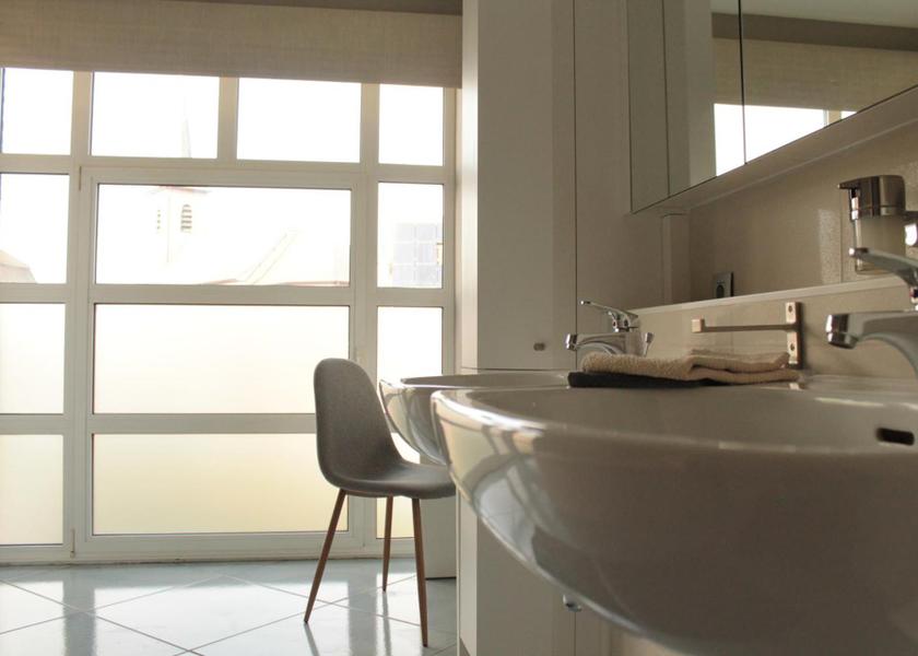 Flemish Region Maasmechelen Deluxe Family Suite