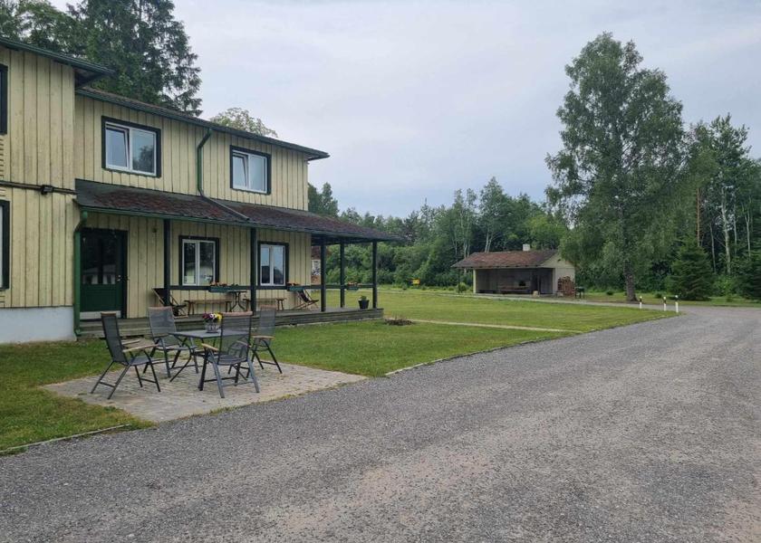 Saare County Laheküla facilities