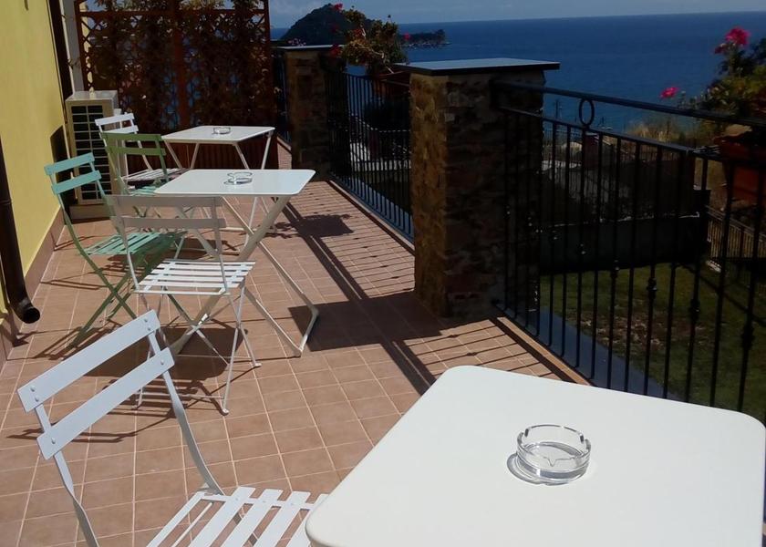 Liguria Alassio balcony/terrace