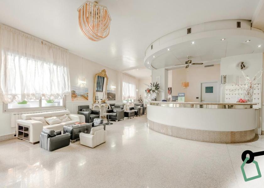 Liguria Alassio lobby