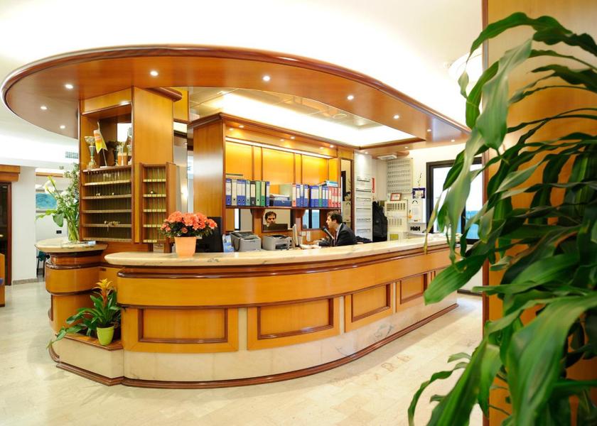 Liguria Alassio lobby