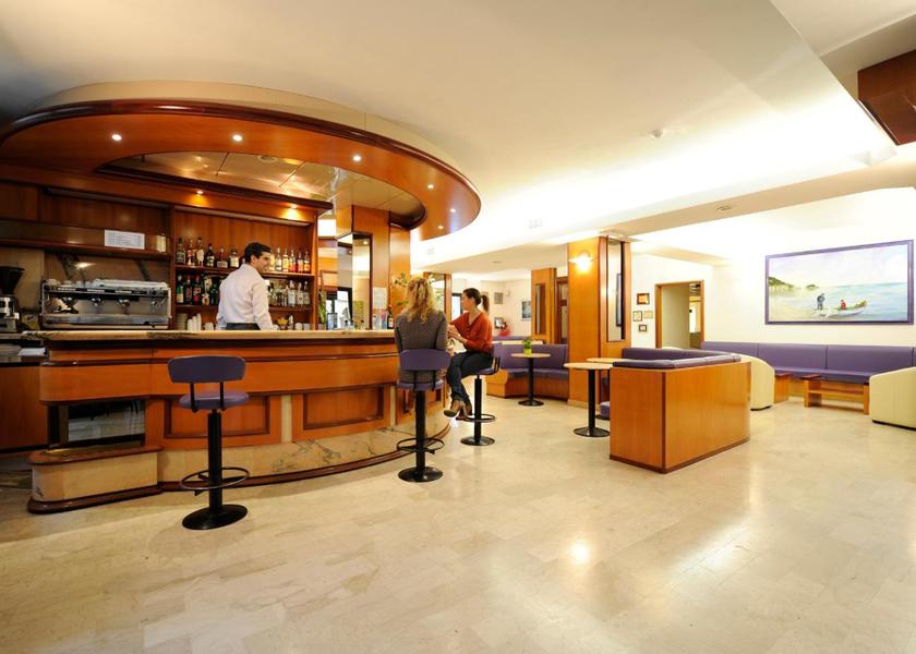 Liguria Alassio bar/lounge