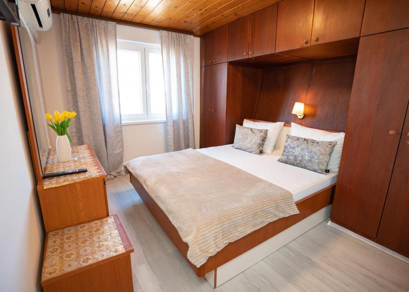 Lika-Senj Novalja Double Room with Private Bathroom