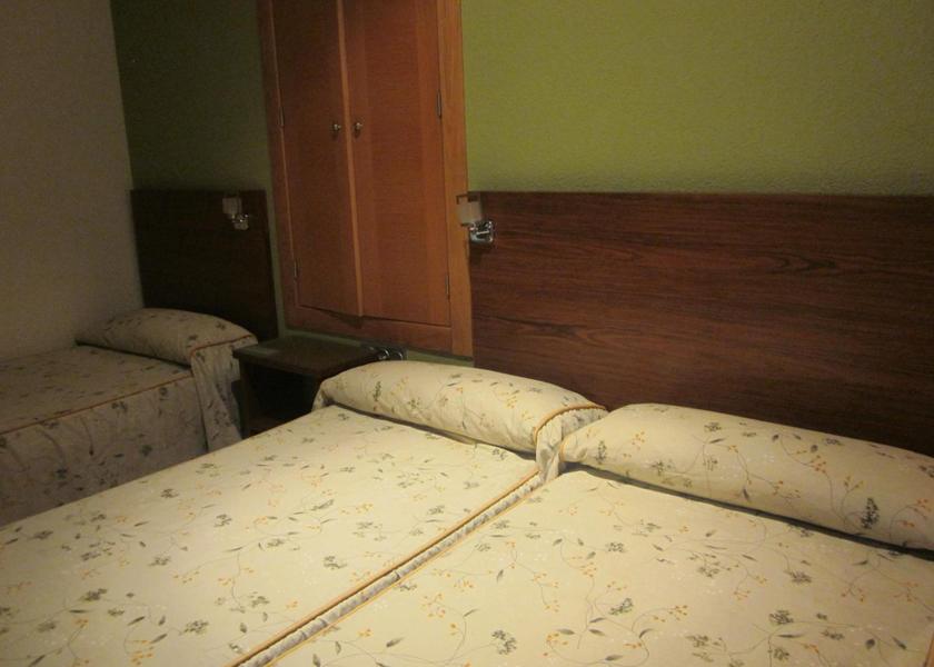 Murcia Totana Triple Room
