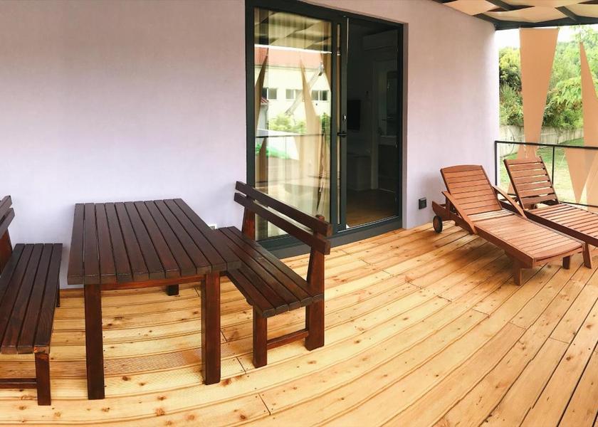 balcony/terrace