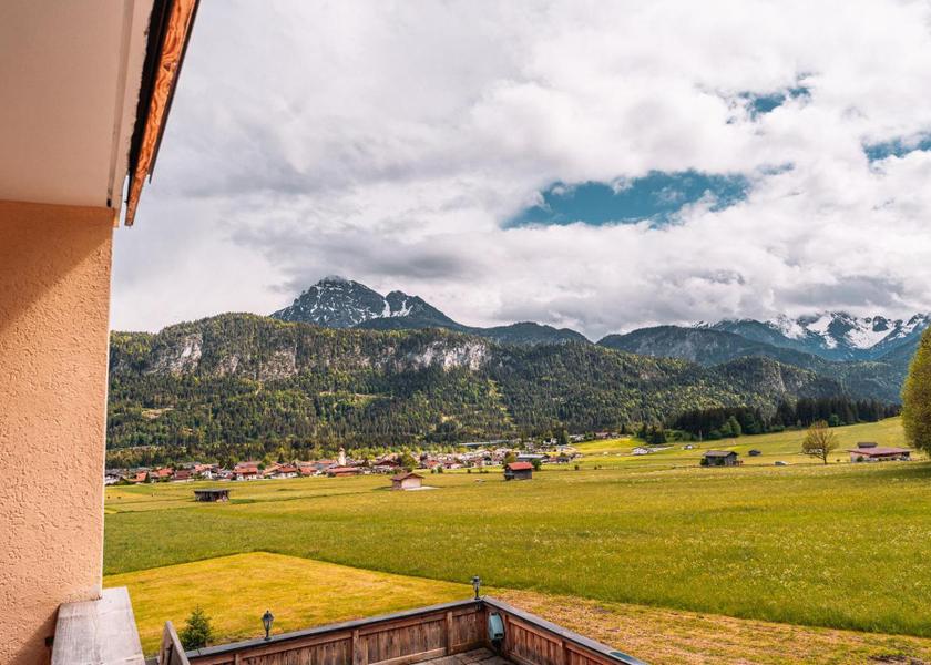 Tyrol Hoefen view
