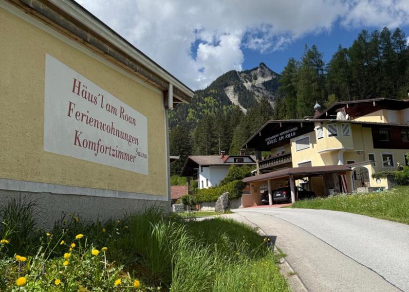 Tyrol Hoefen facilities